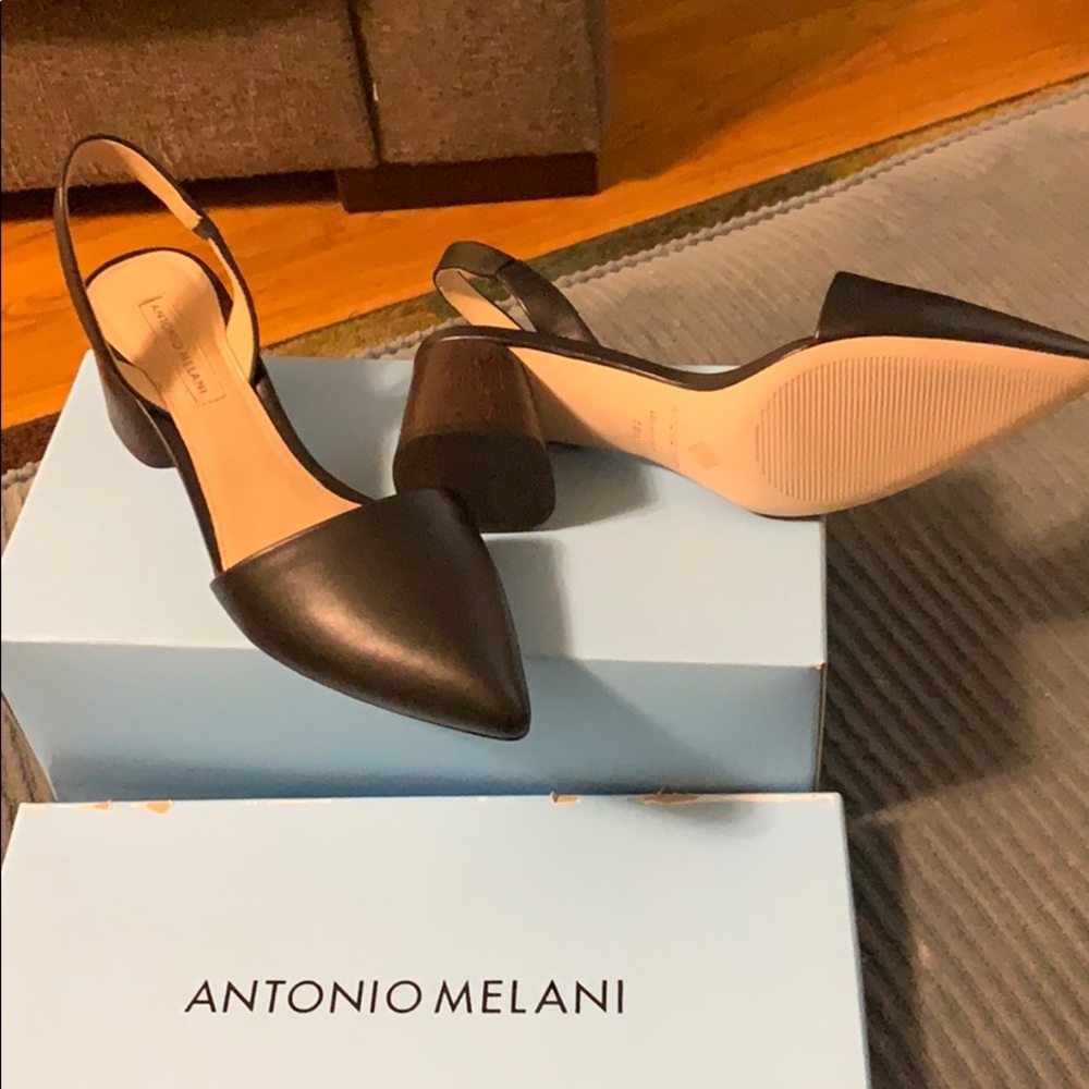 Antonio Melani; style: Klaudi